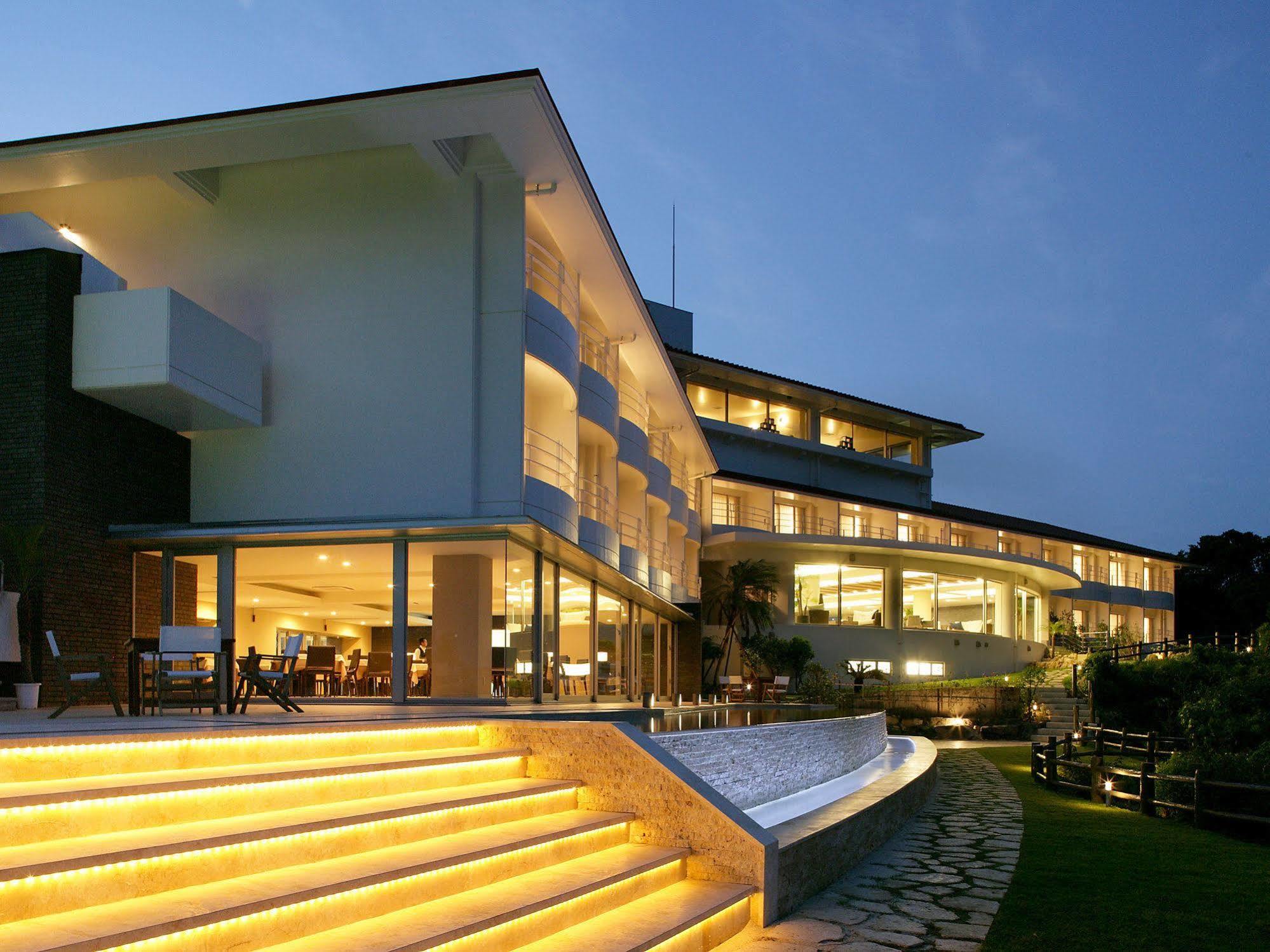 Hotel Hamahigashima Resort Uruma Exterior foto