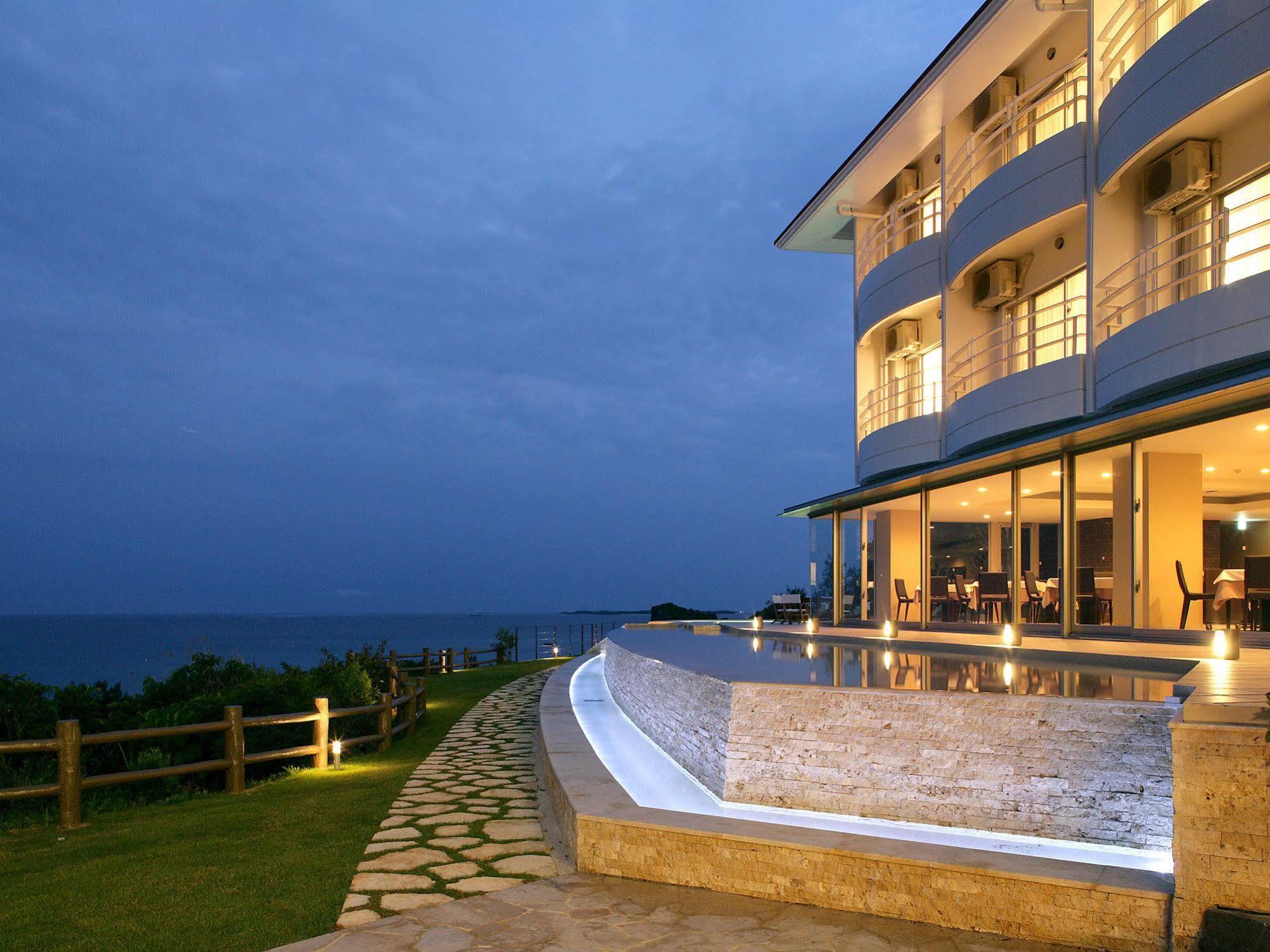 Hotel Hamahigashima Resort Uruma Exterior foto